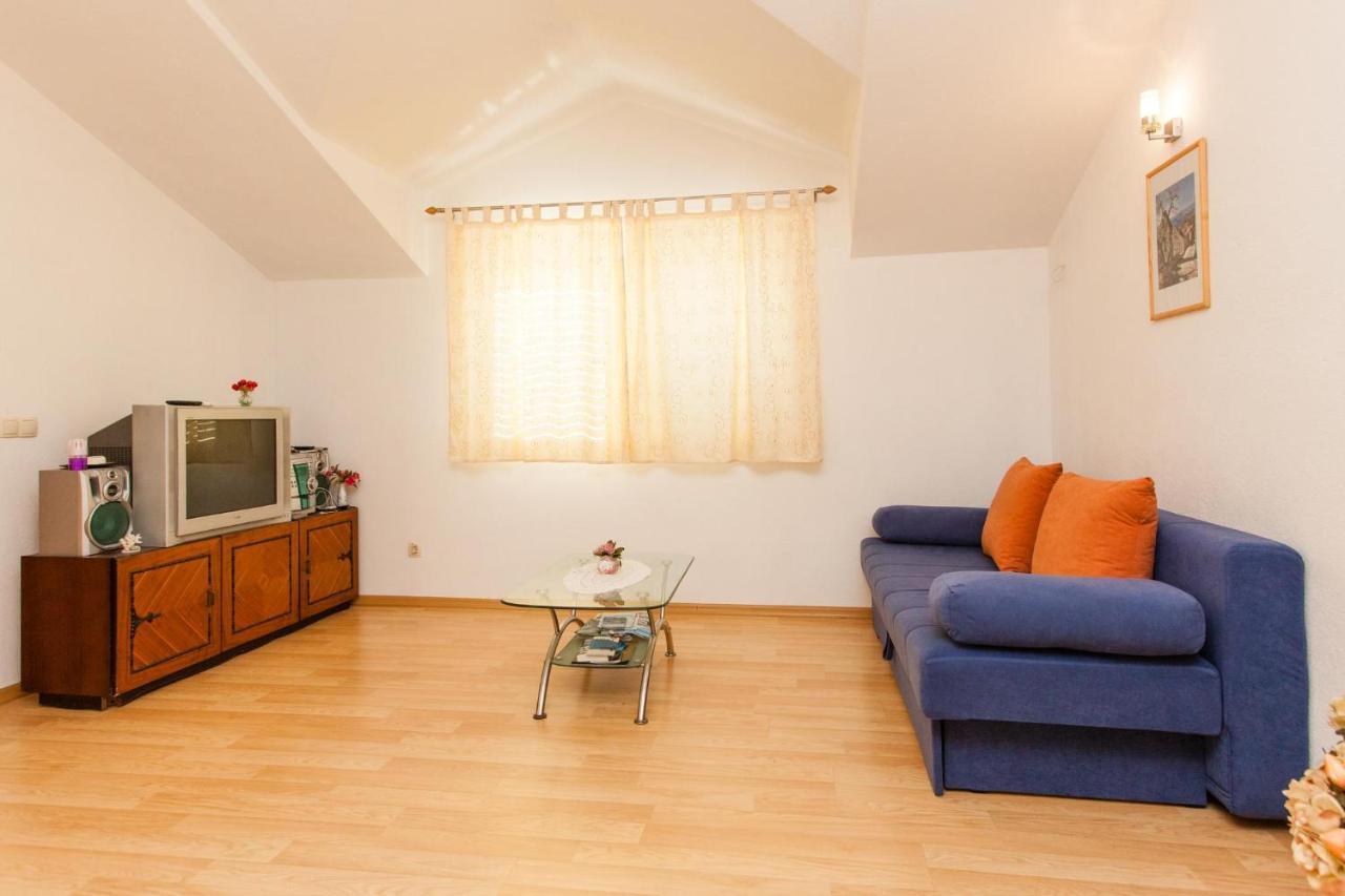 Holiday Home Beata Трогір Екстер'єр фото