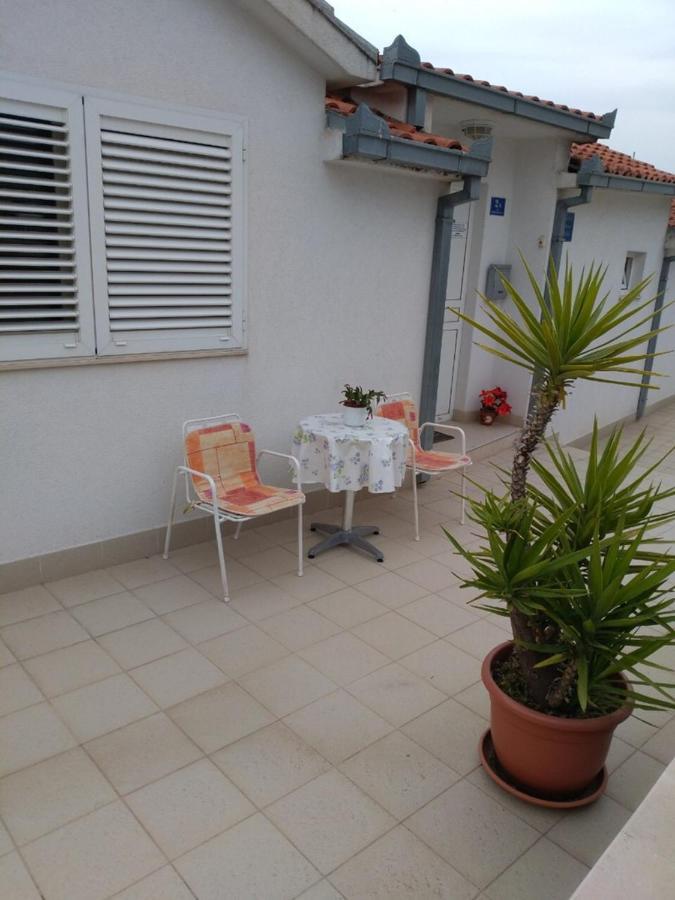 Holiday Home Beata Трогір Екстер'єр фото